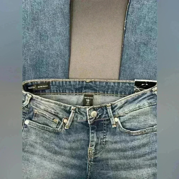 🆕True Religion Becca Bootcut 26” - Picture 8 of 9